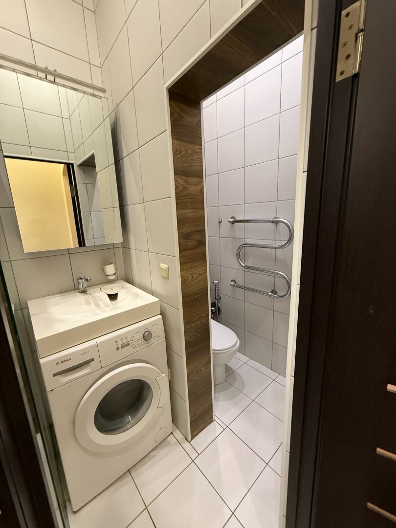 продажа однокомнатной квартиры номер A-173546 в Приморском районе, фото номер 13